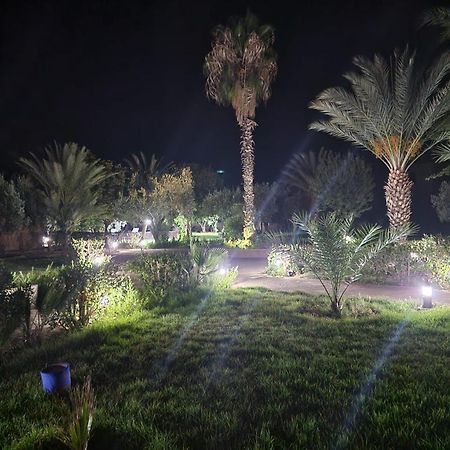 Le Domaine De Carole Marrakech Bed & Breakfast Douar Akkara Ngoại thất bức ảnh