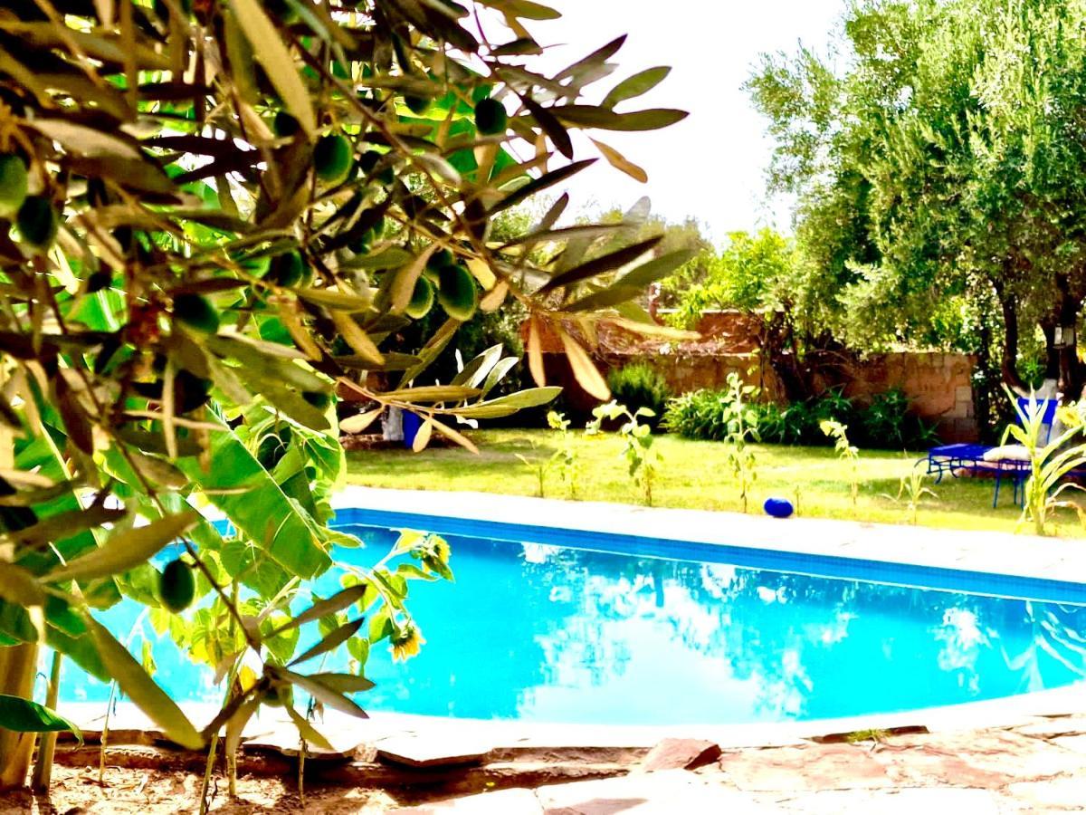 Le Domaine De Carole Marrakech Bed & Breakfast Douar Akkara Ngoại thất bức ảnh