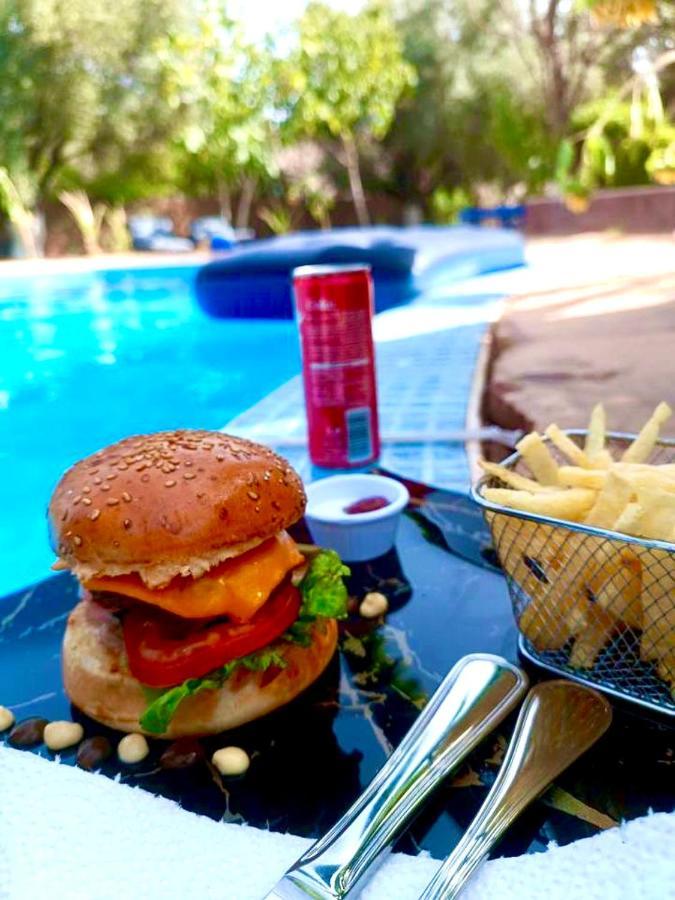 Le Domaine De Carole Marrakech Bed & Breakfast Douar Akkara Ngoại thất bức ảnh