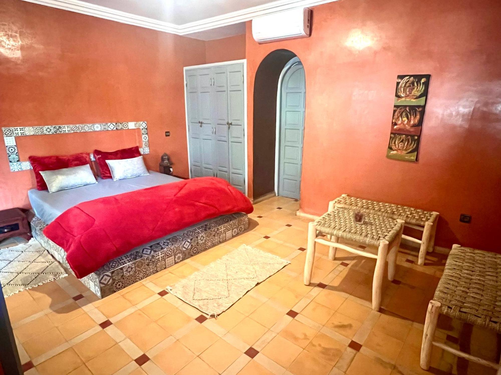Le Domaine De Carole Marrakech Bed & Breakfast Douar Akkara Ngoại thất bức ảnh