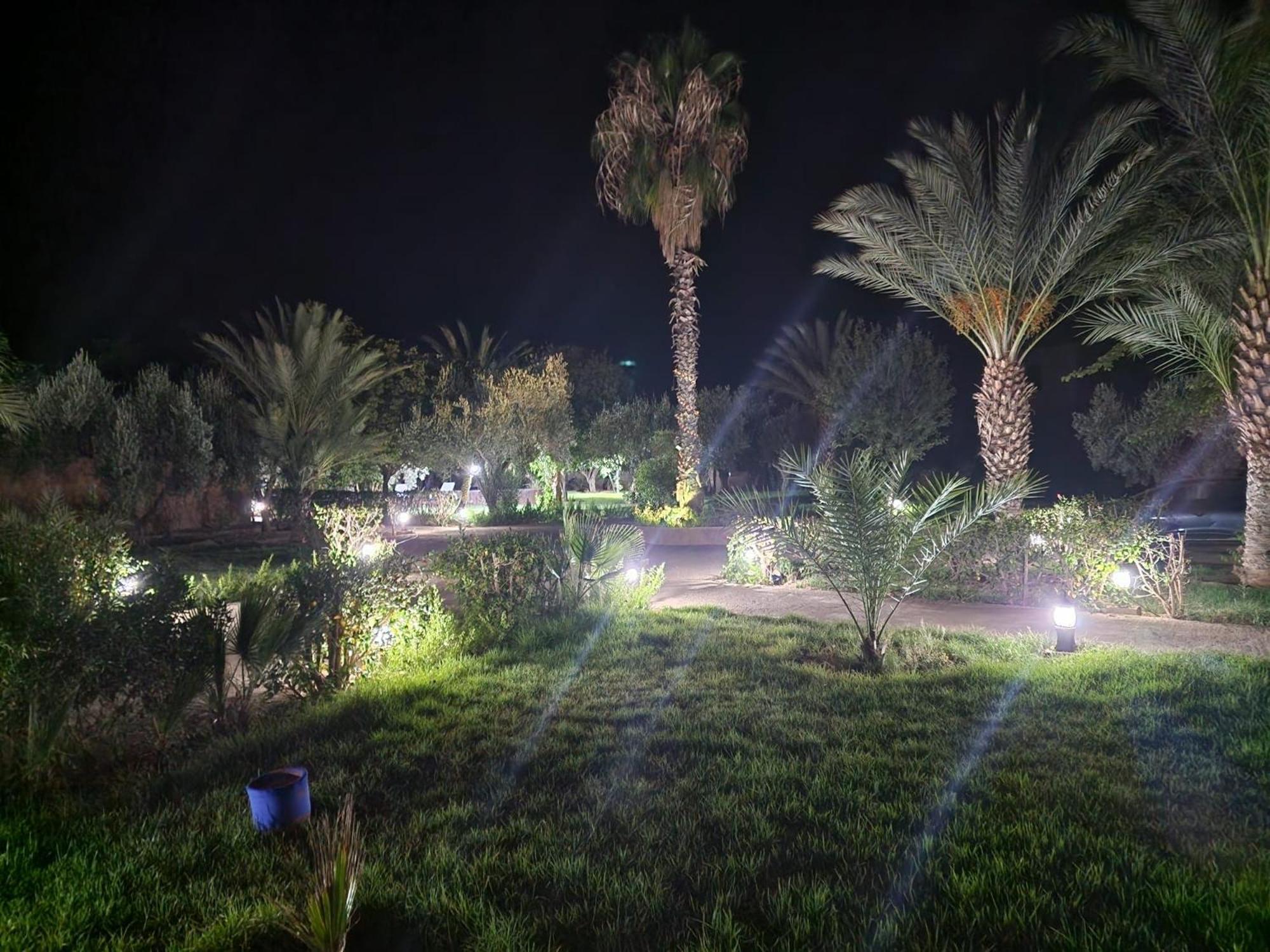 Le Domaine De Carole Marrakech Bed & Breakfast Douar Akkara Ngoại thất bức ảnh